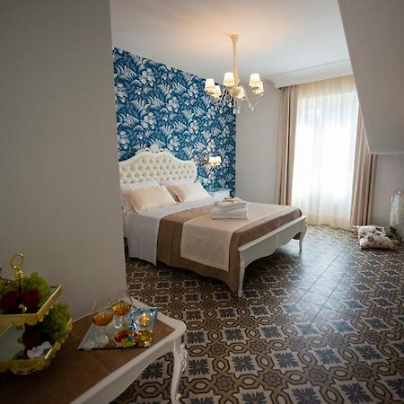 Sui Generis Tropea Luxury Rooms エクステリア 写真