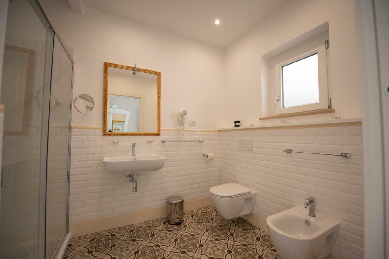 Sui Generis Tropea Luxury Rooms エクステリア 写真